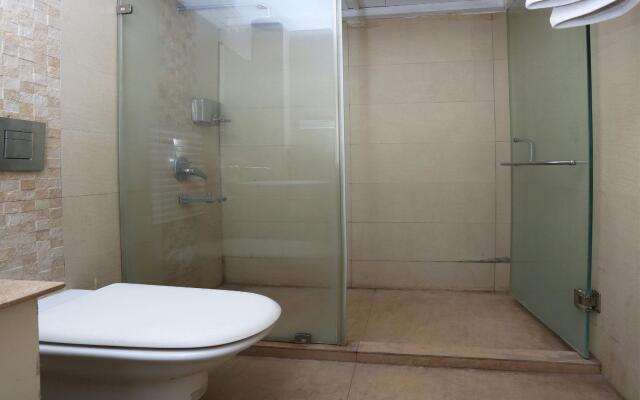 OYO 8433 Hotel