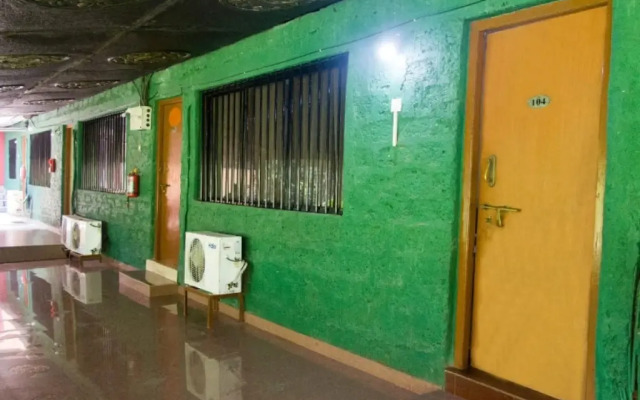 Oyo 80745 Wonder Inn Resorts