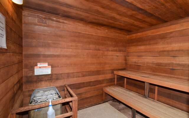 Best Western Plus Vancouver Mall Dr. Hotel & Suites