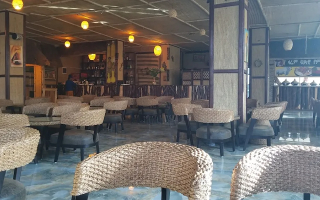 Sarem International Hotel