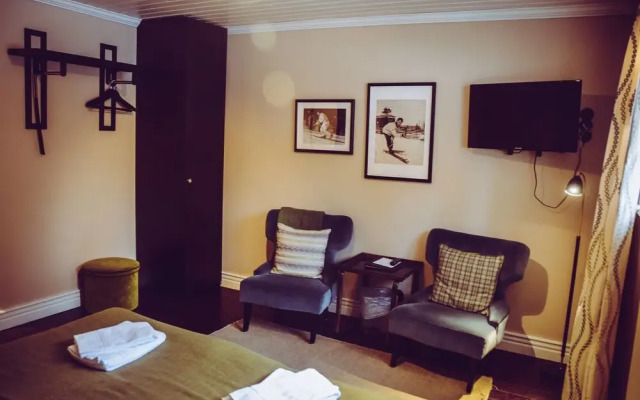 Olarsgården Hotell