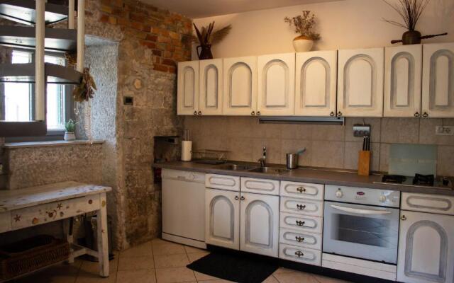 Villa Cindro House