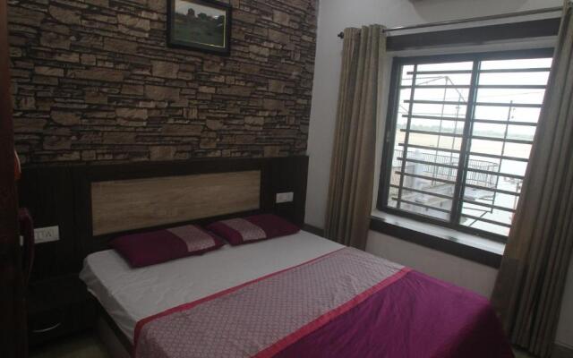 Alakhnanda Guest House