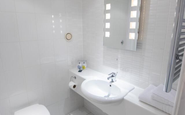 Muthu Glasgow River Hotel