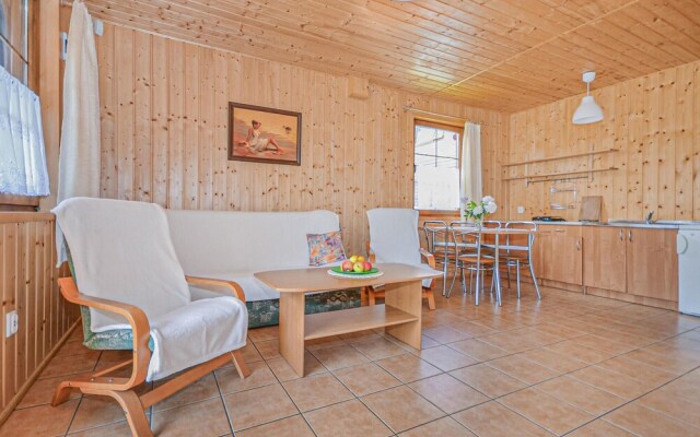 Awesome Home in Dabki, Bobolin With 2 Bedrooms