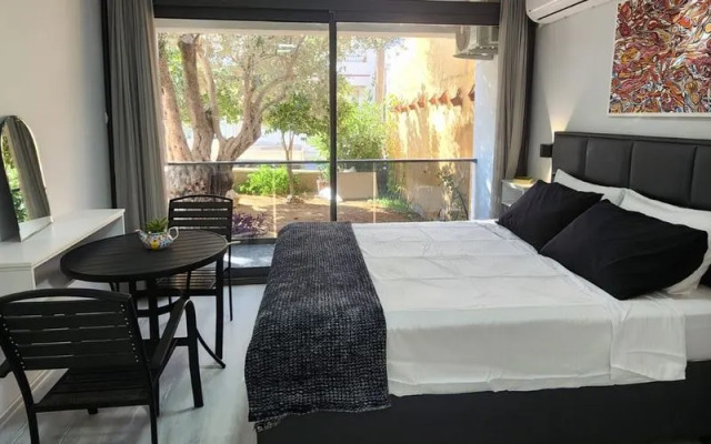 Kirkor Guest House