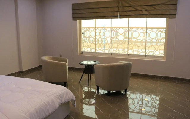 Marina Suhar Hotel
