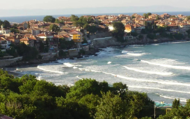Tabanov Beach Hotel