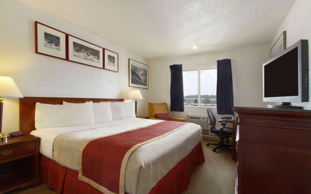 Travelodge Port of Tacoma