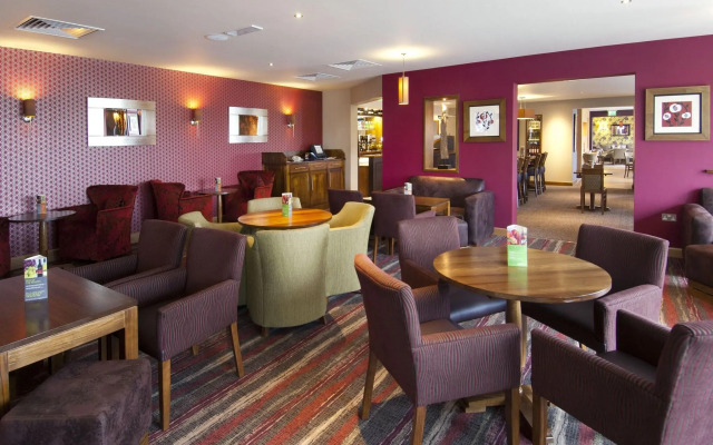 Premier Inn London Heathrow Airport Terminal 5 Hotel
