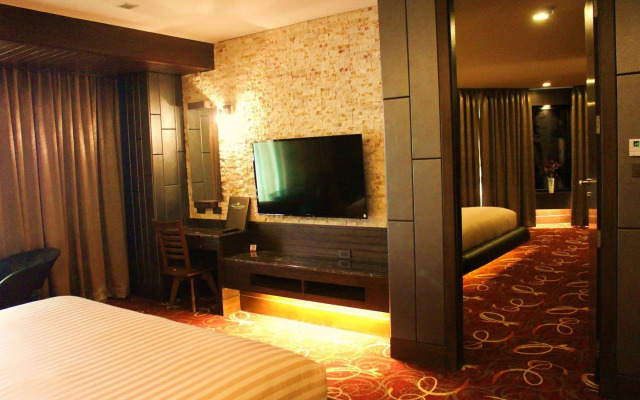 Maleewana Hotel & Resort