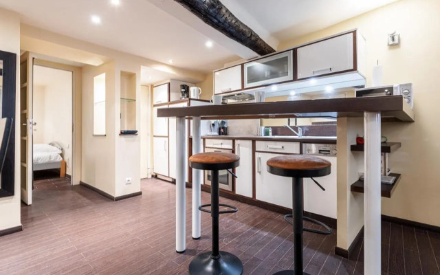 Atypical Cozy 1 Bdr Old Town