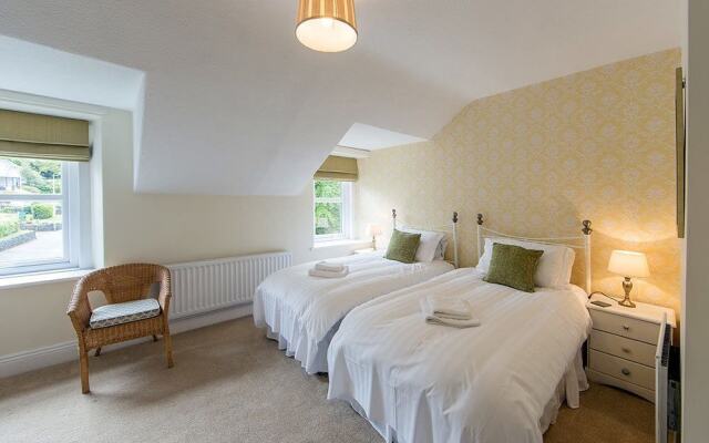 Woodside Guest House