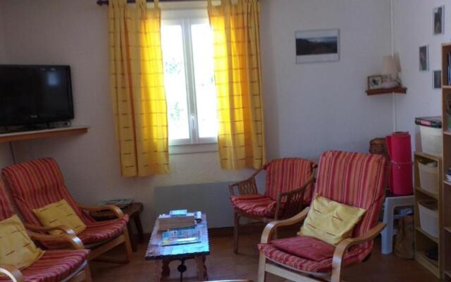 Aux pieds des montagnes