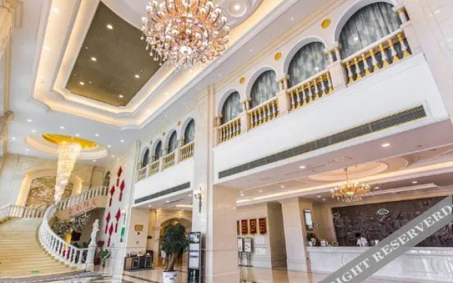 Vienna International Hotel (Huai'an Municipal Government Hexia Ancient Town)