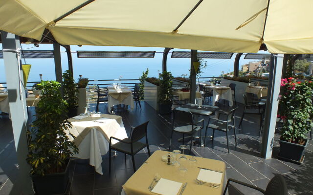 Taormina Palace Hotel