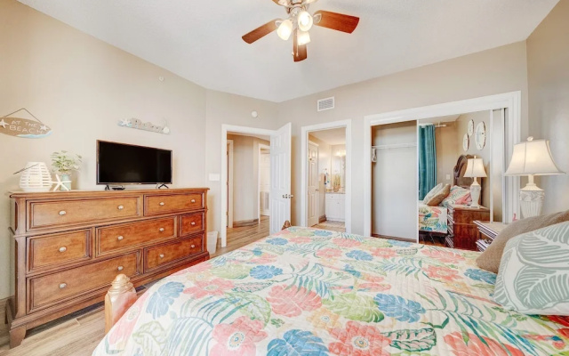 Majestic Beach Towers 2-901