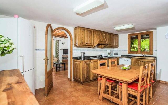 Ca n Tres Cames Cuxach de n Joan