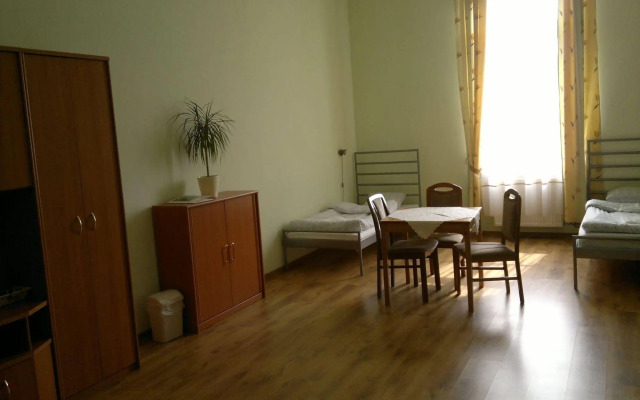 WenderEDU Business Center