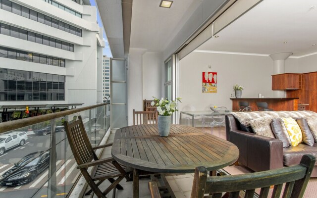 Perfect Location, Viaduct Harbour CBD