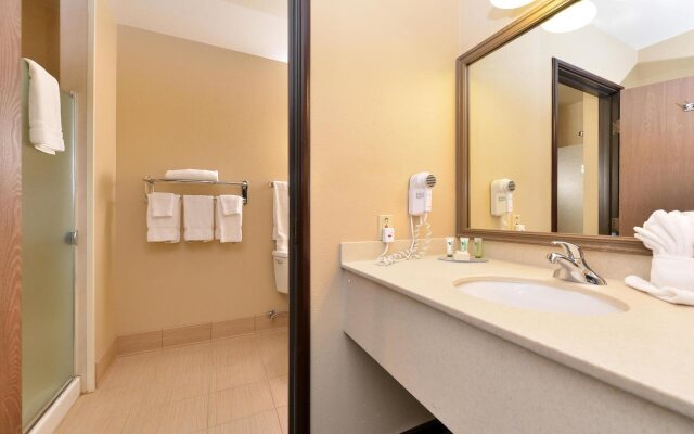 Best Western Plus Plaza Hotel