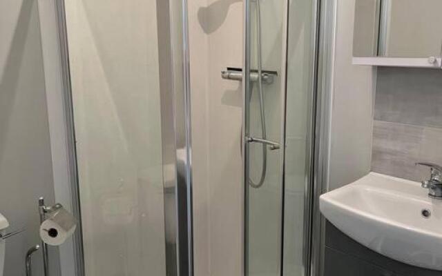 Recently refurbished 2 storey 2 bedroom apartment