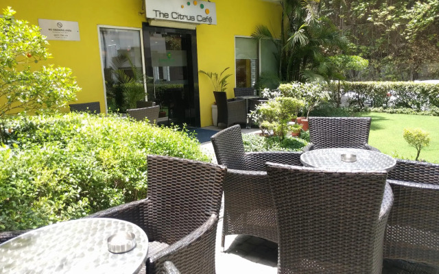 Lemon Tree Hotel, Udyog Vihar, Gurugram