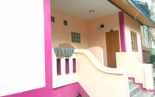 Sea Breeze Resort