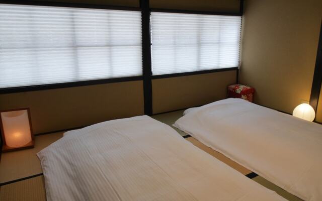 Toho-Bijin House