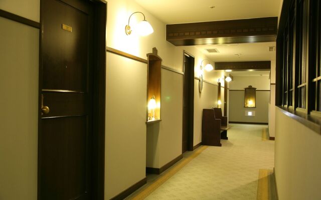Kobe Tor Road Hotel Sanraku