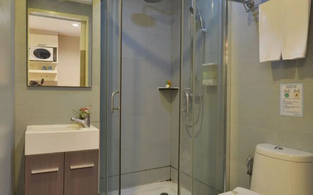 Arawana Express Phromphong Hotel