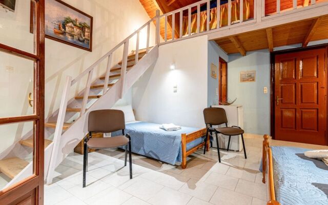 Dopia's Garden Studios