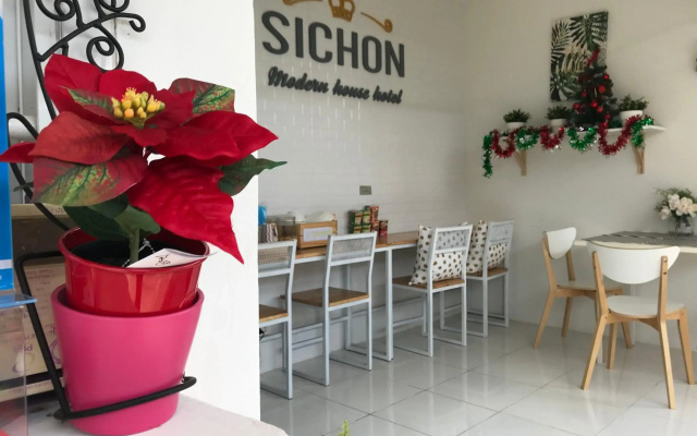 Sichon Modern House Hotel