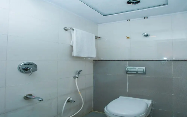 Stay Bridge Vibe by OYO Rooms