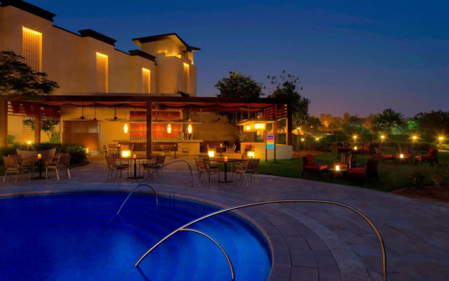 VOGO Abu Dhabi Golf Resort & Spa
