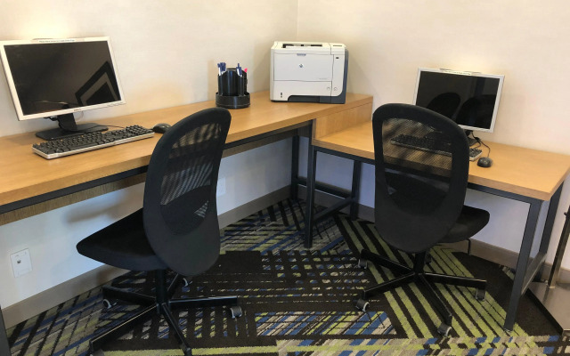 Holiday Inn Express & Suites Halifax Airport by IHG
