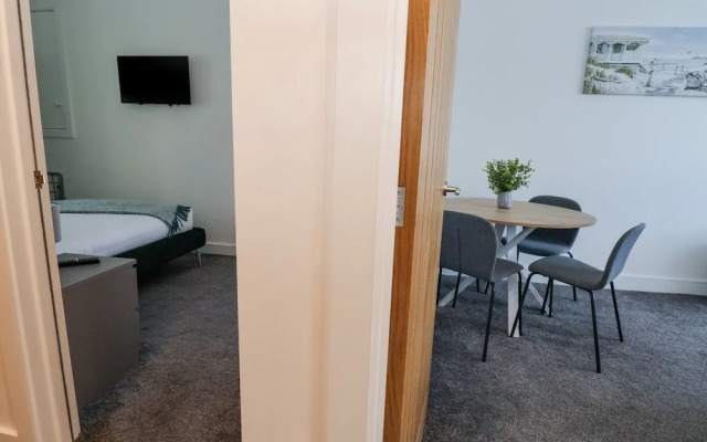 Apartment 3