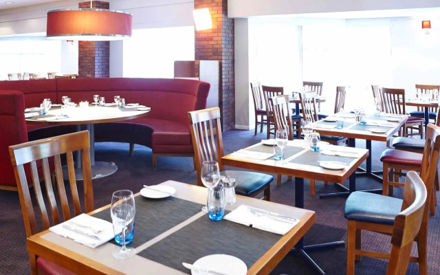 Novotel Newcastle Airport