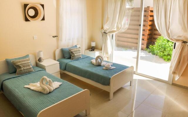 Villa Olivia, Coral Bay