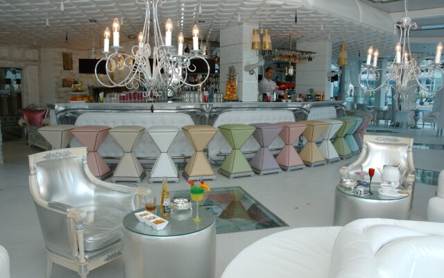 Metropol_Chaika Resort