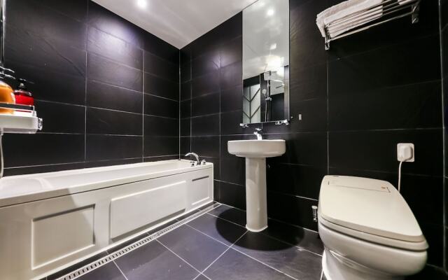 Hotel J-TOP Cheonan