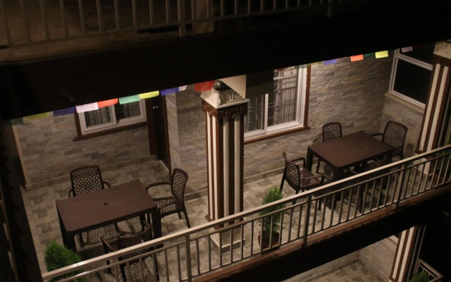 pokhara tourist home