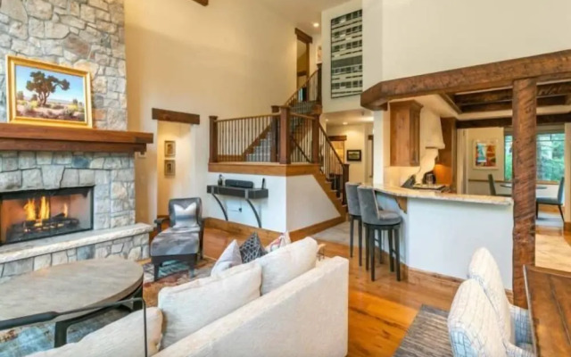 Vail_gore_creek_bergrose_5bd
