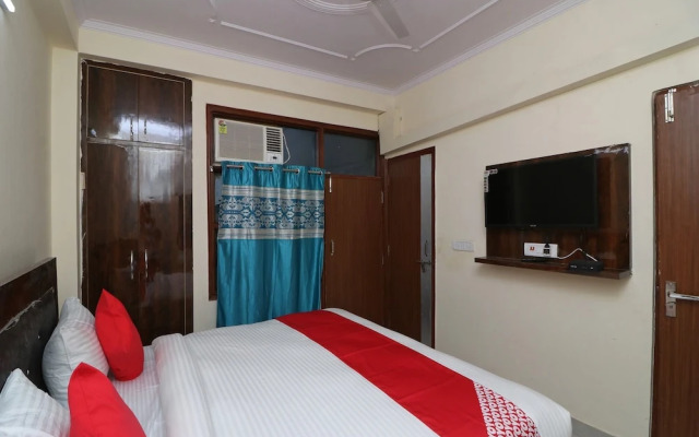 Dwarka International by OYO Rooms
