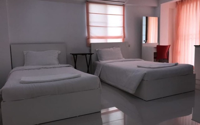 Siam Park Service Apartment