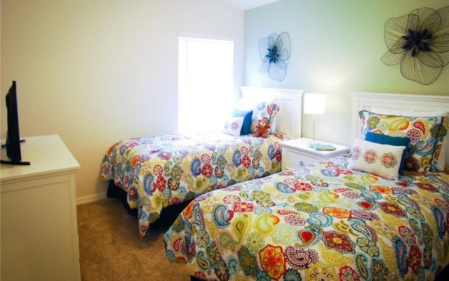 The Shire 2, Davenport, US