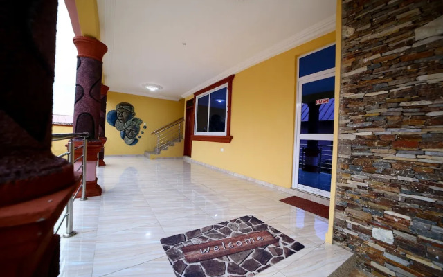 RiverBreeze Hotel
