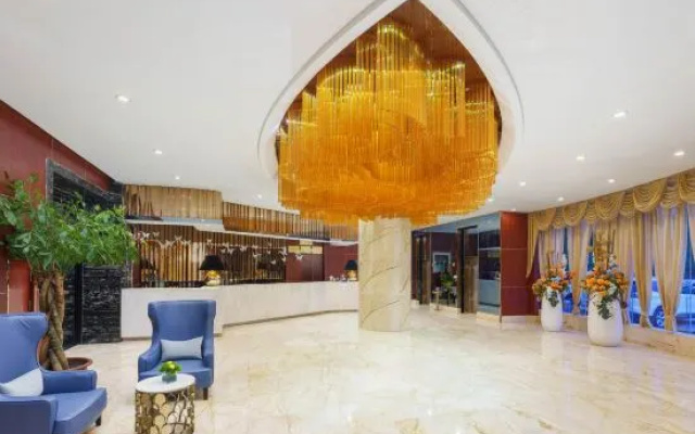 Holiday Inn Yining Enjoy· Yi Banana Leaf (Yining Airport Branch) – Lobby – Yining