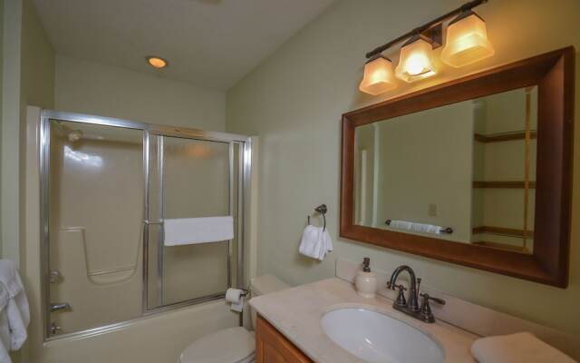 Majestic View 3 Bedroom Townhome