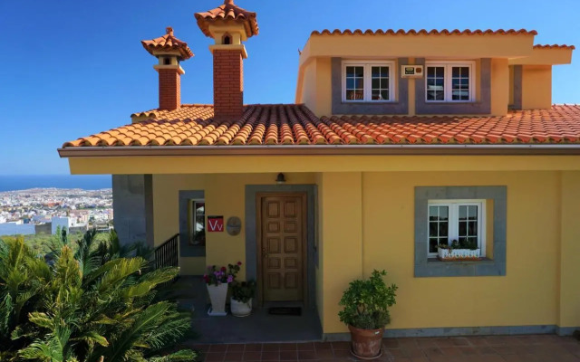 Pedro's house with fantastic views
